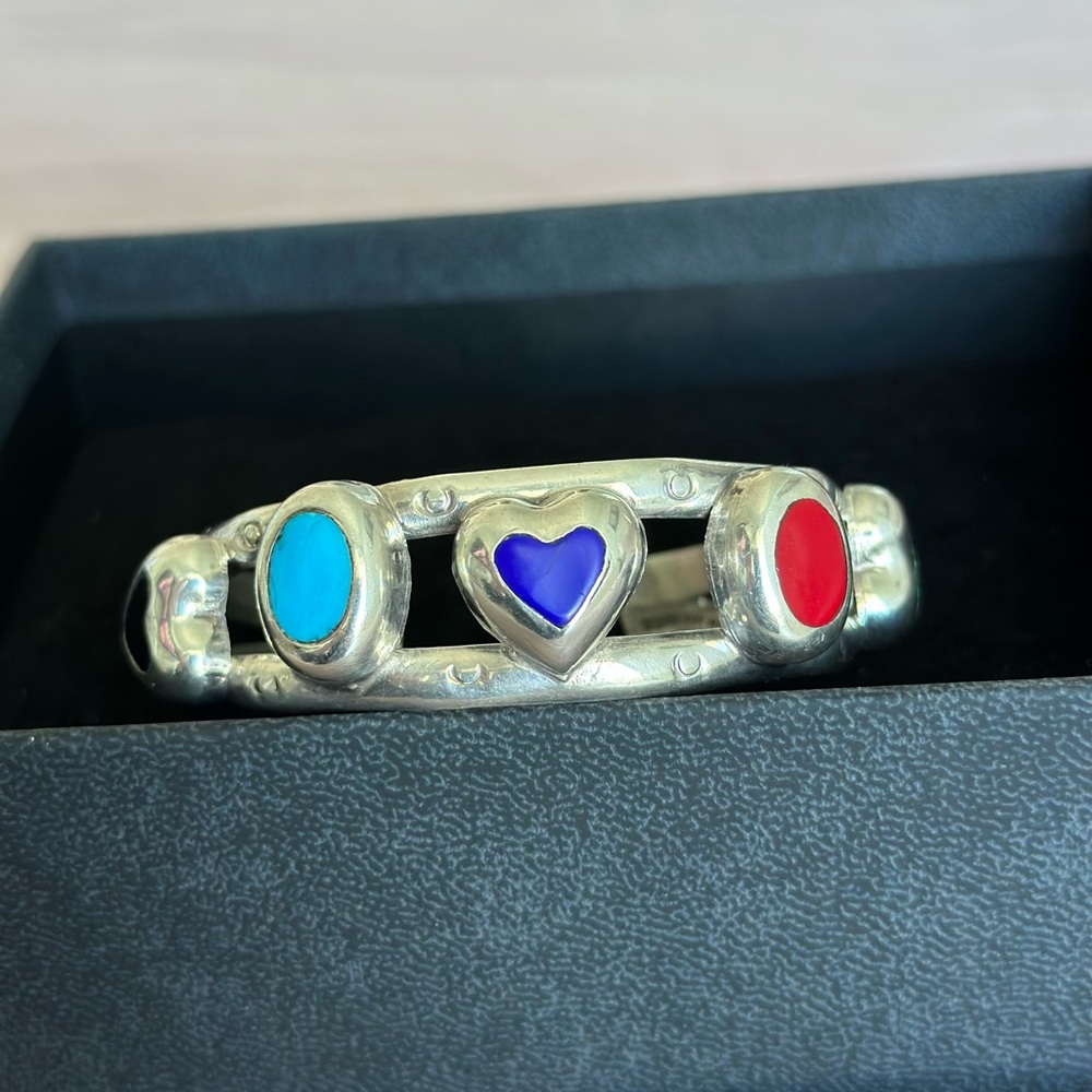 Vintage TAXCO 925 Silver Cuff, Multi-Stone Hearts & Ovals,Turquoise,Onyx,Sz to 7